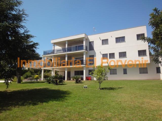 Unifamiliar En venta en El Vedat, Torrent photo 0