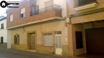 INMOBILIARIA TEJARES VENDE CASA DE DOS PLANTAS EN VILLARROBLEDO photo 0