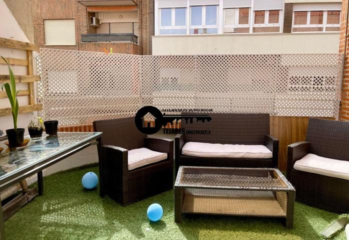 INMOBILIARIA TEJARES VENDE ESTUPENDO ATICO DUPLEX EN ZONA ENSANCHE photo 0