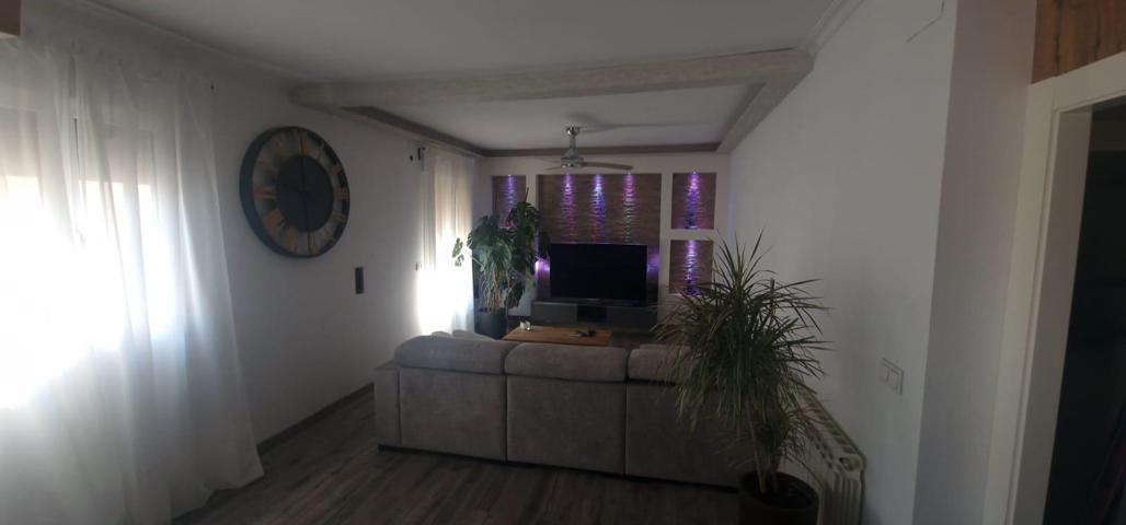 INMOBILIARIA TEJARES VENDE PISO REFORMADO( PARQUE ABELARDO SANCHEZ) photo 0