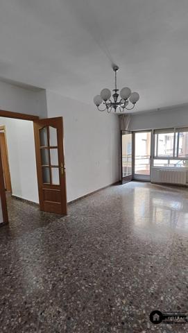 INMOBILIARIA TEJARES VENDE PISO ZONA AYUNTAMIENTO-CATEDRAL photo 0