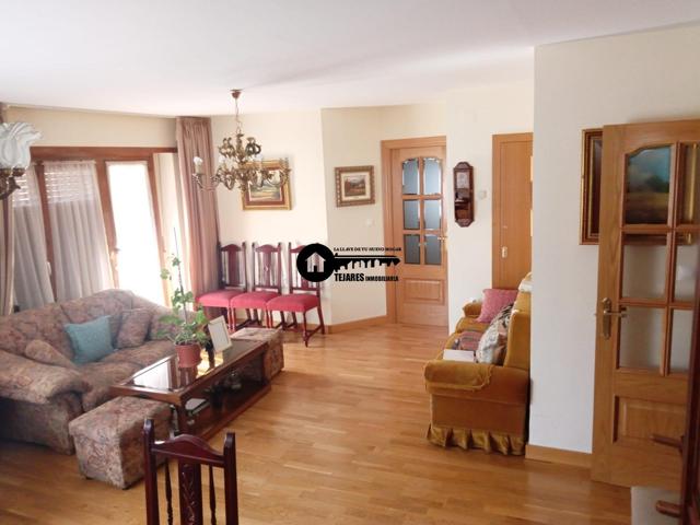 INMOBILIARIA TEJARES  ALQUILA EXCELENTE PISO .ZONA ABELARDO SANCHEZ photo 0