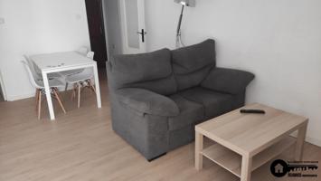 INMOBILIARIA TEJARES ALQUILA PISO REFORMADO ZONA AVENIDA ESPAÑA-HOSPITAL photo 0