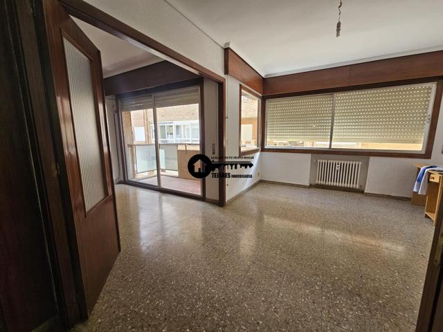 INMOBILIARIA TEJARES VENDE PISO ZONA CENTRO - ALTOZANO photo 0