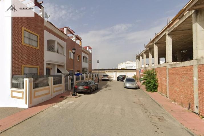Suelo Urbano con obra parada en Ronda photo 0