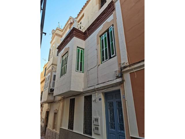 Edificio a reformar compuesto por 3 viviendas en zona centro. photo 0