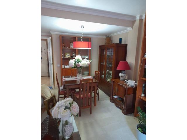 ADOSADO DE CINCO DORMITORIOS photo 0