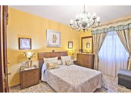 Piso en venta en Zona Ronda de Poniente-Avenidas Salobreña-Enrique Martín Cuevas(18600) photo 0
