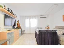 Piso en venta en Zona Calle Poniente-Avenida Cristóbal Colón(18100) photo 0