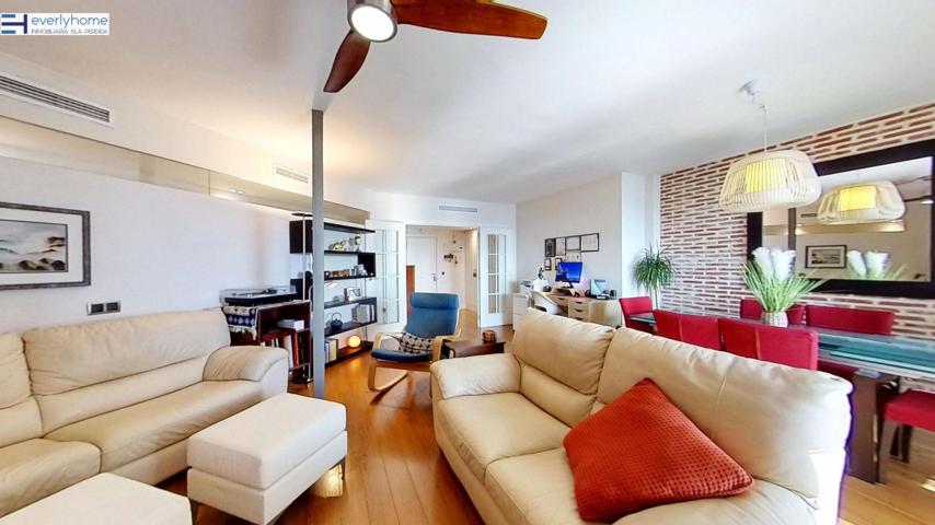 PISO EN VENTA EN ÚLTIMA PLANTA EN PLENA AV. BLASCO IBAÑEZ -RAMÓN IULL photo 0