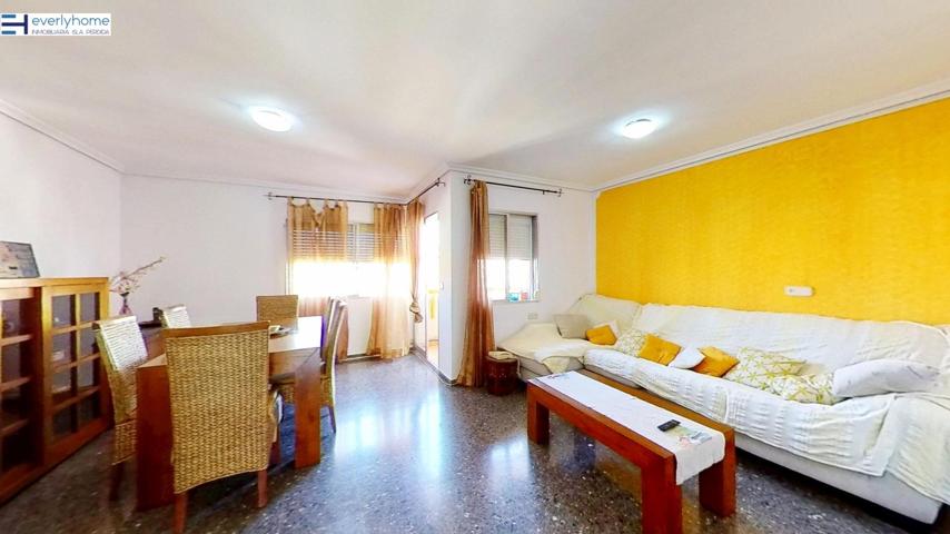 VIVIENDA EN VENTA EN AV BLASCO IBAÑEZ ZONA AYORA - BETERÓ photo 0