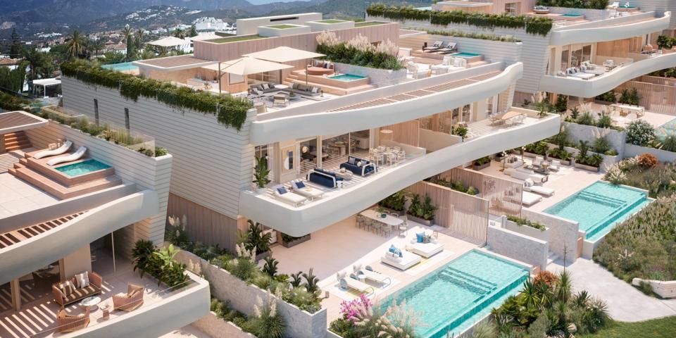 NUEVO COMPLEJO RESIDENCIAL DE LUJO EN PRIMERA LINEA DE PLAYA CERCA DE MARBELLA photo 0