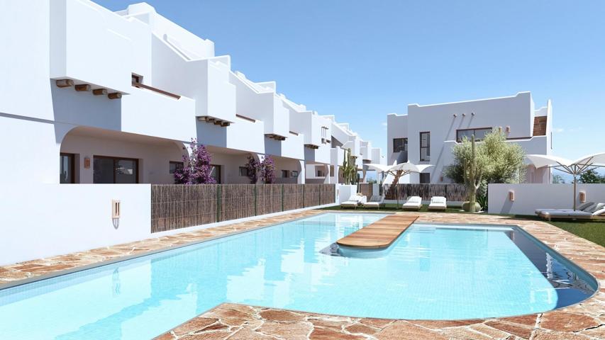 Exclusivos Bungalows de Obra Nueva en Pilar de la Horadada – Ubicación Privilegiada photo 0