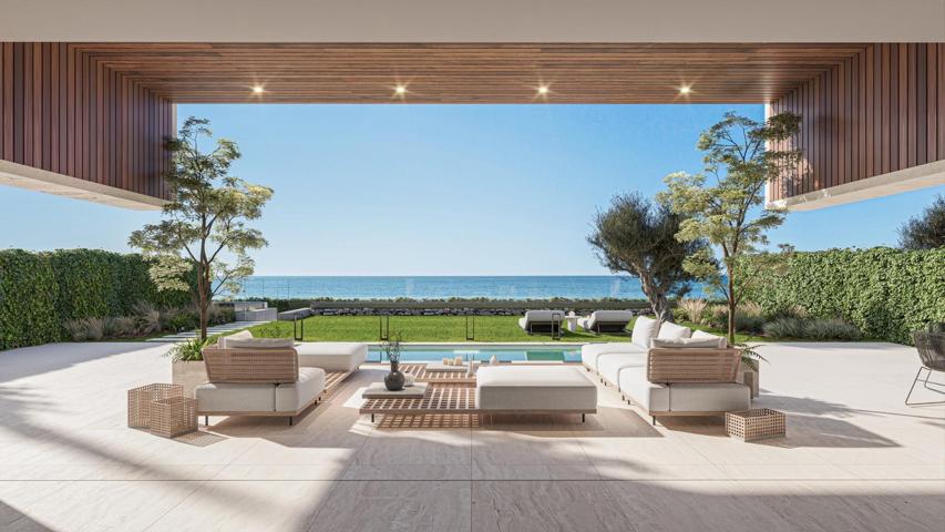 Lujosa Residencia frente al mar en Manilva: su Oasis en la Costa del Sol photo 0