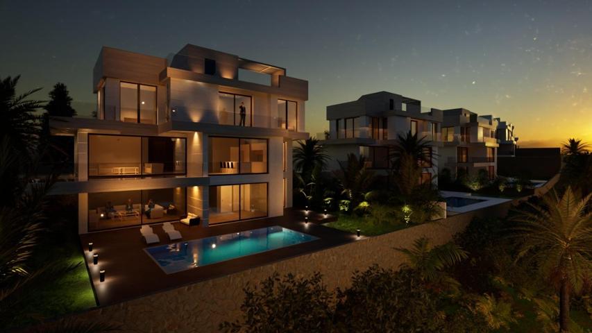 Exclusivas Villas de Obra Nueva en Primera Línea de Golf en Estepona photo 0