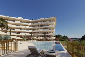 Apartamentos de nueva construcción en Los Pacos, Fuengirola: estilo de vida resort en la Costa del Sol photo 0