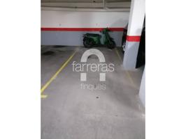 Venta de una plaza de aparcamiento en el Centro de Sitges photo 0