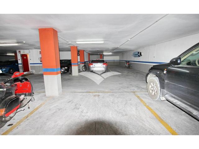 Plaza de garaje en venta en Meliana, L’horta Nord (Valencia). photo 0