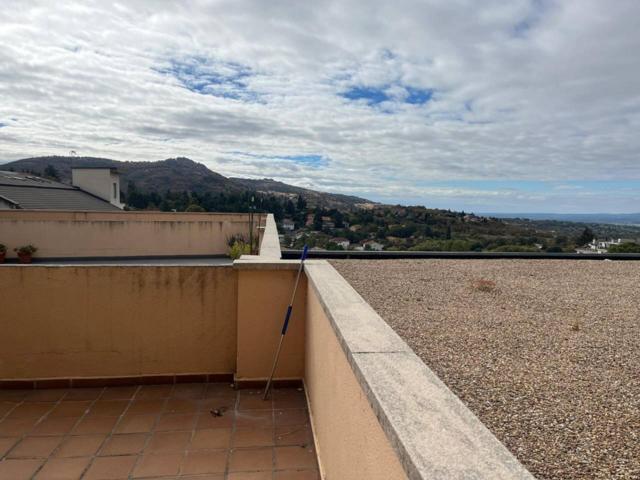 Piso en venta en Cercedilla photo 0