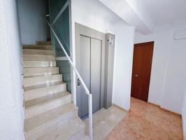 100%TO PRESENTA EN EXLUSIVA VIVIENDA ARRENDADA EN FRENTE DEL NOU MESTALLA photo 0