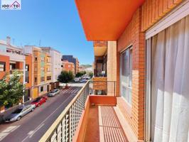 100%TO PRESENTA EN EXCLUSIVA AMPLÍSIMA VIVIENDA EN PLA DE L'ARC - LLIRIA photo 0