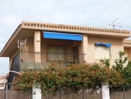 VENTA PISO EN ESQUINA EN LOS NAREJOS 3 DORMITORIOS CON PARCELA PRIVADA DE 90 M2 photo 0