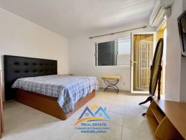 Chalet pareado en venta en Santa Lucía de Tirajana photo 0
