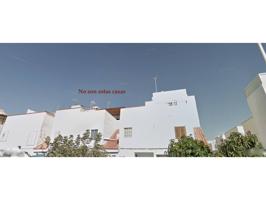 Se vende casa muy espaciosa parcialmente reformada con pequeña terraza y amplias azoteas con vistas al mar. photo 0
