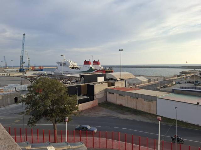 Piso en venta en Playa Granada(18613) photo 0