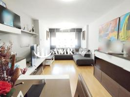 Piso en venta en Parla de 92 m2 photo 0