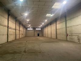 NAVE INDUSTRIAL EN PERFECTO ESTADO EN VENTA photo 0