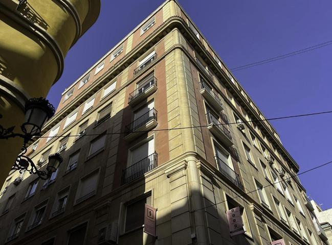 Vivienda reformada en plena Calle Castaños photo 0