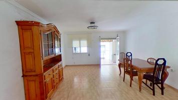 Piso en venta muy cercano al centro photo 0