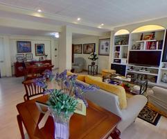 ¡PISO MUY AMPLIO Y LUMINOSO EN EL CORAZON DE CAROLINAS ALTAS! photo 0