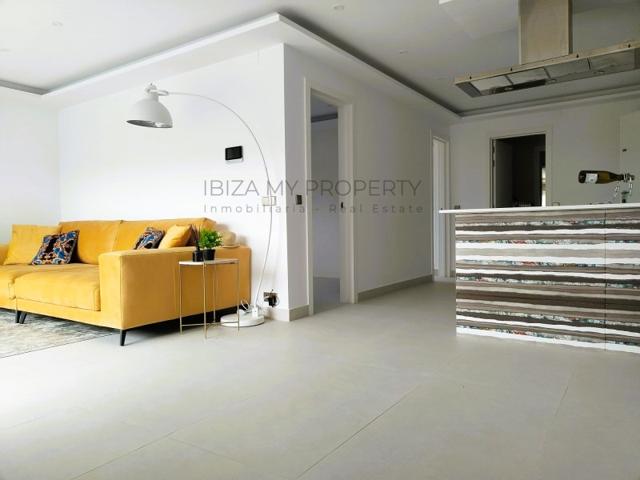 Piso En venta en Eivissa photo 0