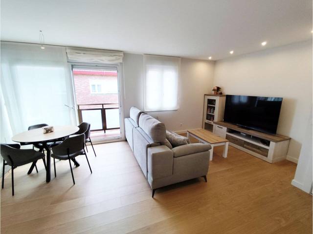 Venta de piso en Barakaldo - Bagatza-San Vicente photo 0