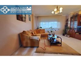 Piso de tres habitaciones en Cangas photo 0
