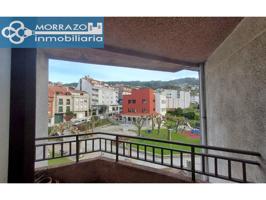 Piso con Terrazas, de tres habitaciones en Bueu Centro. photo 0