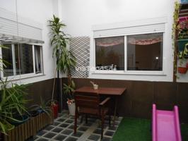 Piso en venta en Mairena del Alcor photo 0