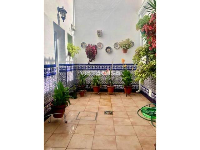 Casa en venta en Mairena del Alcor photo 0