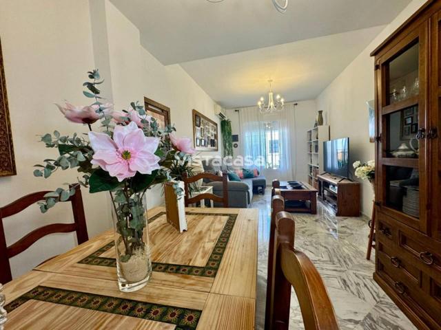Venta de townhouse en Mairena del Alcor photo 0