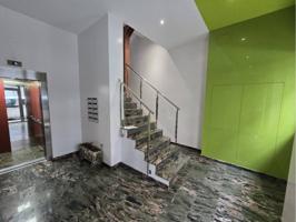 Amplio Piso con Portal renovado en Rúa da Unidade photo 0