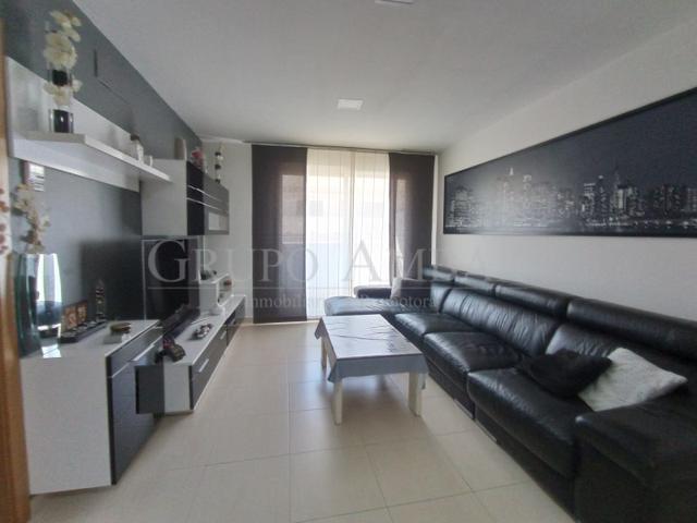 Piso En venta en Santa Eulària Des Riu photo 0