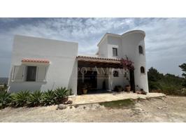 Casa De Campo En alquiler en Sant Antoni De Portmany photo 0