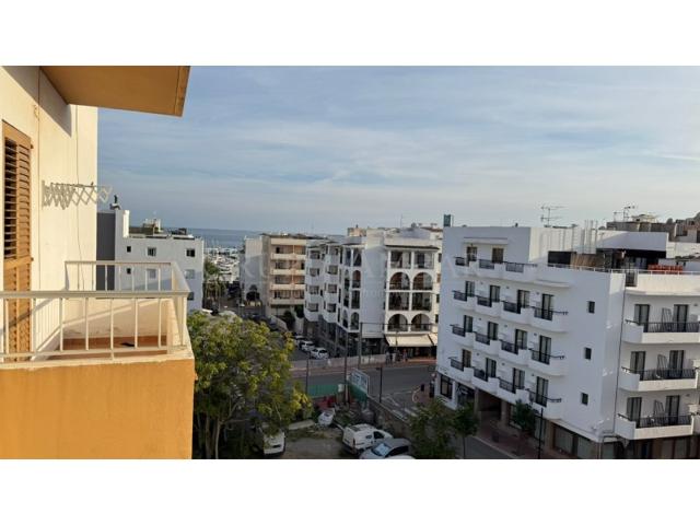 Piso En venta en Santa Eulària Des Riu photo 0