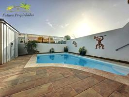 ESPECTACULAR DUPLEX ADOSADO EN COSTA TEGUISE photo 0