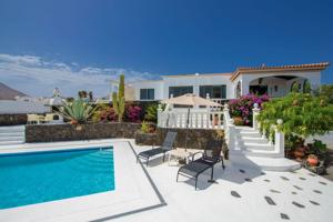 TU OASIS PRIVADO CON VISTAS AL MAR TE ESPERA EN GUIME photo 0