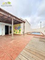 Casa de una planta para reformar con vistas ESPECTACULARES al mar y a la montaña photo 0