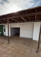 EN ALQUILER LOCAL EN COSTA TEGUISE IDEAL PARA SALA YOGA-PILATES-CENTRO ESTETICO O SERVICIOS A LOS TURISTAS T RESIDENTES photo 0