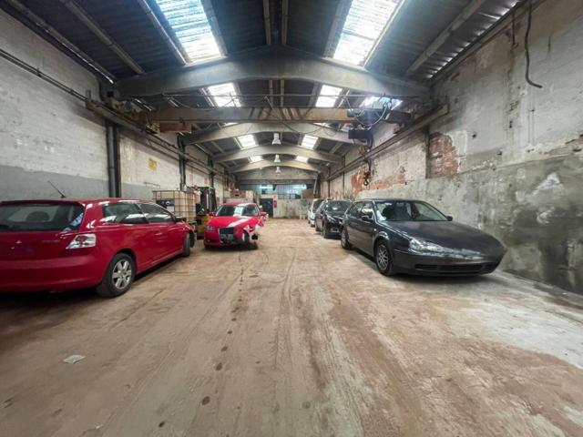NAVE EN VENTA ZONA INDUSTRIAL CERDANYOLA. photo 0